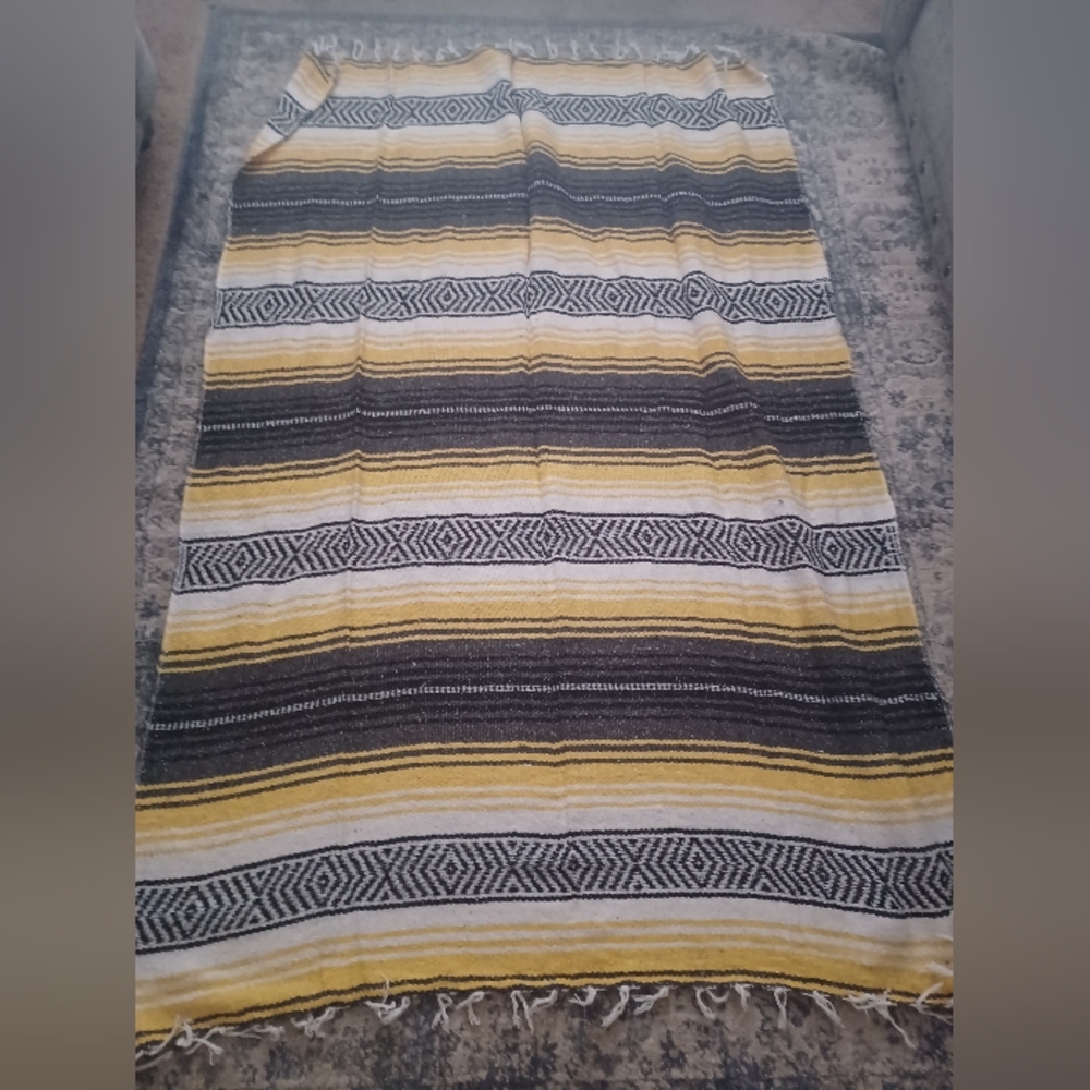 Woven throw/blanket by Frank's